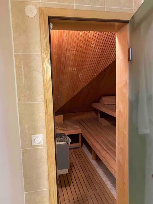 Rooftop 180M2 Loft With Private Sauna, Bratislava Exteriér fotografie